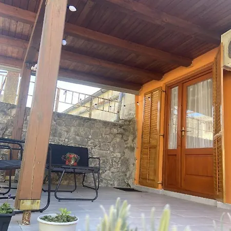 Apartament Sara