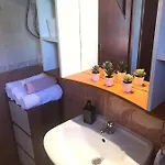 Sara Apartmán